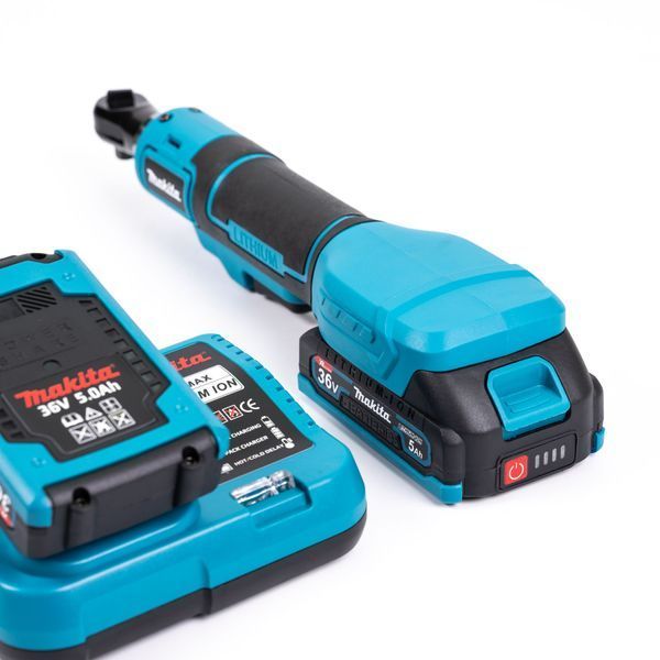 Угловой аккумуляторный гайковерт трещотка Makita 36V 5Ah бесщеточный 123133 фото