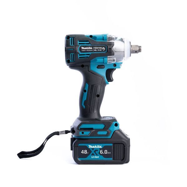 Безщітковий акумуляторний ударний гайковерт Makita  500Hm (48V, 6AH) з набором головок Макіта 42548 фото