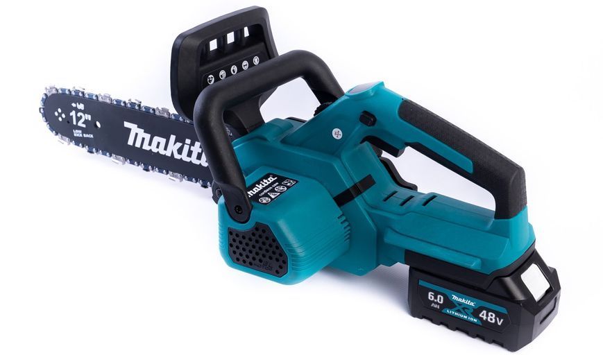 Мощная аккумуляторная пила Makita 48V 6Ah с бесщеточным двигателем и шиной 30 см | Оригинальный товар | Официальная гарантия производителя | Быстрая доставка по Украине | Профессиональный инструмент для дома и бизнеса, Гарантия 3 года 12345-1 фото