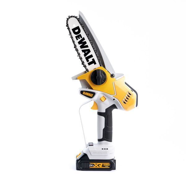 Безщіткова акумуляторна ланцюгова мініпила DeWalt (24V, 5AH) Пила Деволт із шиною 15 см | Тип двигуна: - безщітковий | Номінальна напруга: - 24В | Ємність АКБ: - 5,0 А&middot;год | Крок ланцюга: - 1/4" | Довжина шини: - 15 см., Гарантія 3 роки 95521-1 фото
