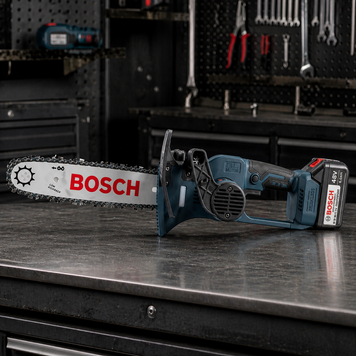 Акумуляторна безщіткова пила Bosch UniversalChain 48 (48V 6 Ah) АКБ ланцюгова пила Бош 30 см із подаванням змащення 464885 фото