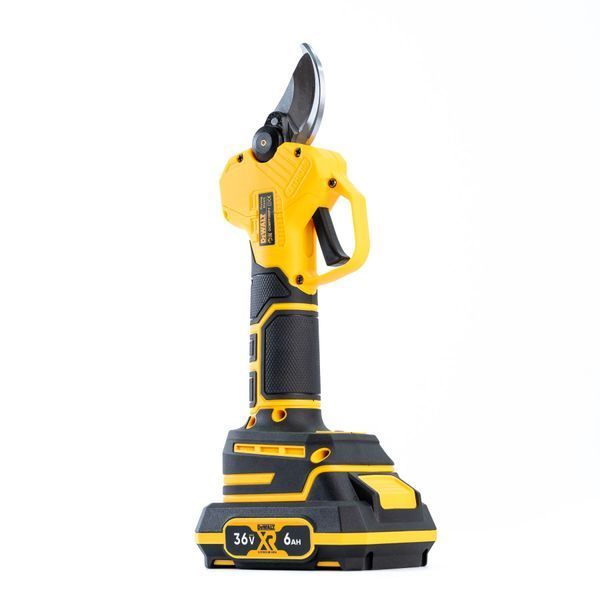 Безщітковий акумуляторний секатор DeWalt (36V, 6 AH) Садовий АКБ секатор Девольт із різом 30 мм | Ємність АКБ: 6А&middot;год | Живлення: акумулятор | Товщина різу: 30мм | Вага: 1,5 кг | Тип інструмента: Акумуляторний секатор, Гарантія 3 роки eb-1085-2 фото