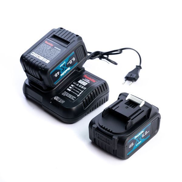 Акумуляторний безщітковий ударний гайковерт Makita 800Hm (48V, 6AH) з набором головок Макіта 32485 фото