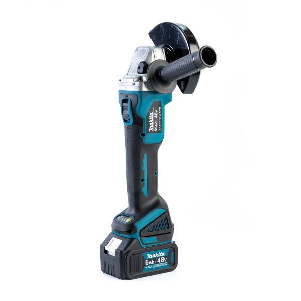 Набір 5в1 Makita 48V &mdash; 3 шт АКБ (Шуруповерт Болгарка, Гайковерт, Перфоратор, Ліхтар) Набір АКБ Макіта | Зусилля затягування (крутний момент), макс: 95 Nm | Діаметр свердління: дерево - 55 мм, сталь - 16 мм, бетон -18 мм, Гарантія 3 роки 12334-2 фото