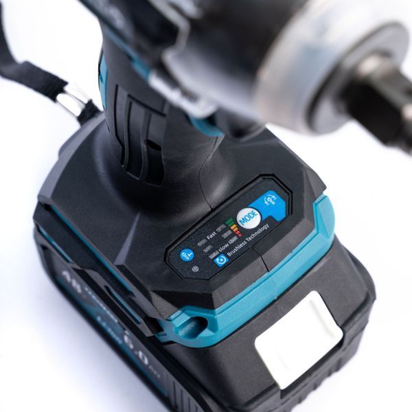 Безщітковий акумуляторний ударний гайковерт Makita 500Hm (48V, 6AH) з набором головок Макіта | Підсвітка робочої зони: - є | Індикатор заряду: - є | Реверс: - є | Кількість режимів роботи: - 4 | Час заряджання: - 1,5 година, Гарантия 3 года eb-1064-2 фото